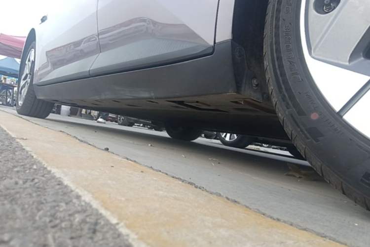 Used XPeng MONA M03 2025 515 Long-Range Plus Left Side Sill