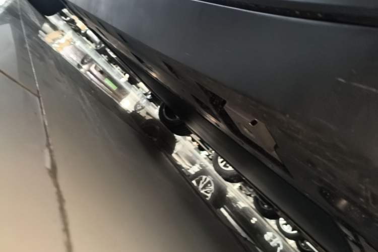 Used XPeng MONA M03 2025 502 Long-Range Max Left Side Sill