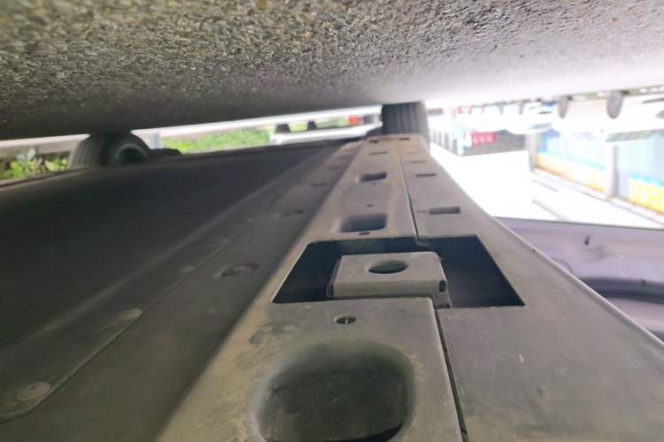 Used XPeng MONA M03 2025 620 Ultra-Long Range Plus Left Side Sill