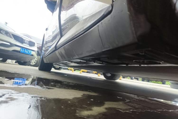 Used XPeng MONA M03 2025 620 Ultra-Long Range Plus Left Side Sill
