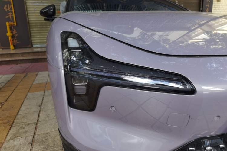 Used XPeng MONA M03 2025 502 Long-Range Max Right Front Headlight