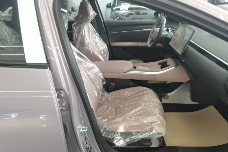Used XPeng MONA M03 2025 515 Long-Range Plus Right Front Seat