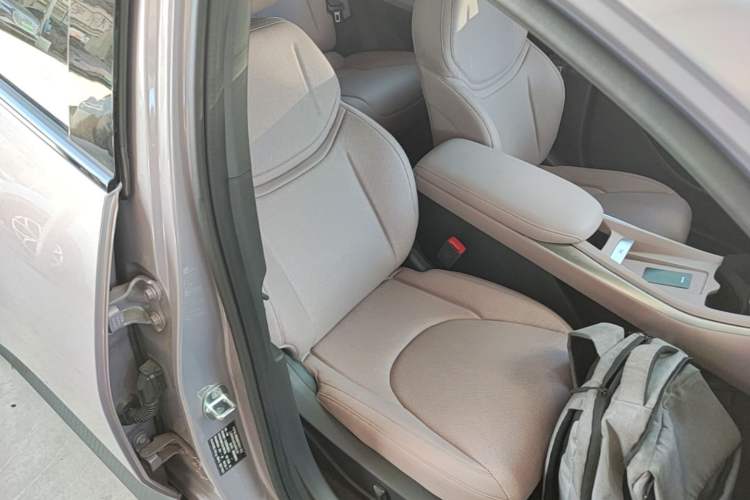 Used XPeng MONA M03 2025 600 with Ultra-Long Range Max Right Front Seat