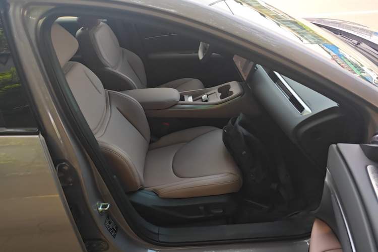 Used XPeng MONA M03 2025 502 Long-Range Max Right Front Seat