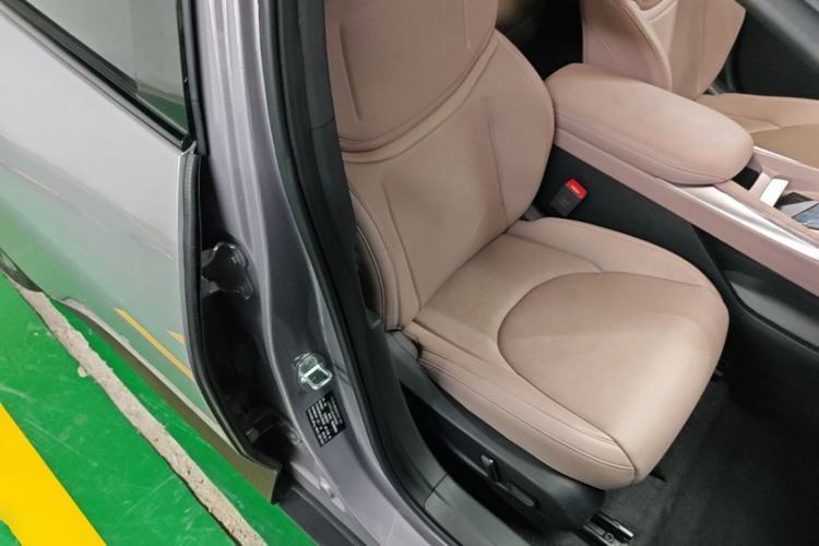 Used XPeng MONA M03 2025 515 Long-Range Plus Right Front Seat