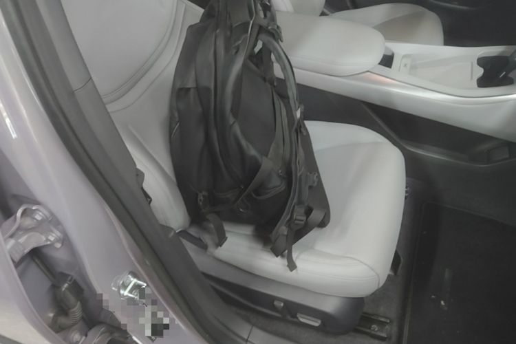 Used XPeng MONA M03 2025 600 with Ultra-Long Range Max Right Front Seat