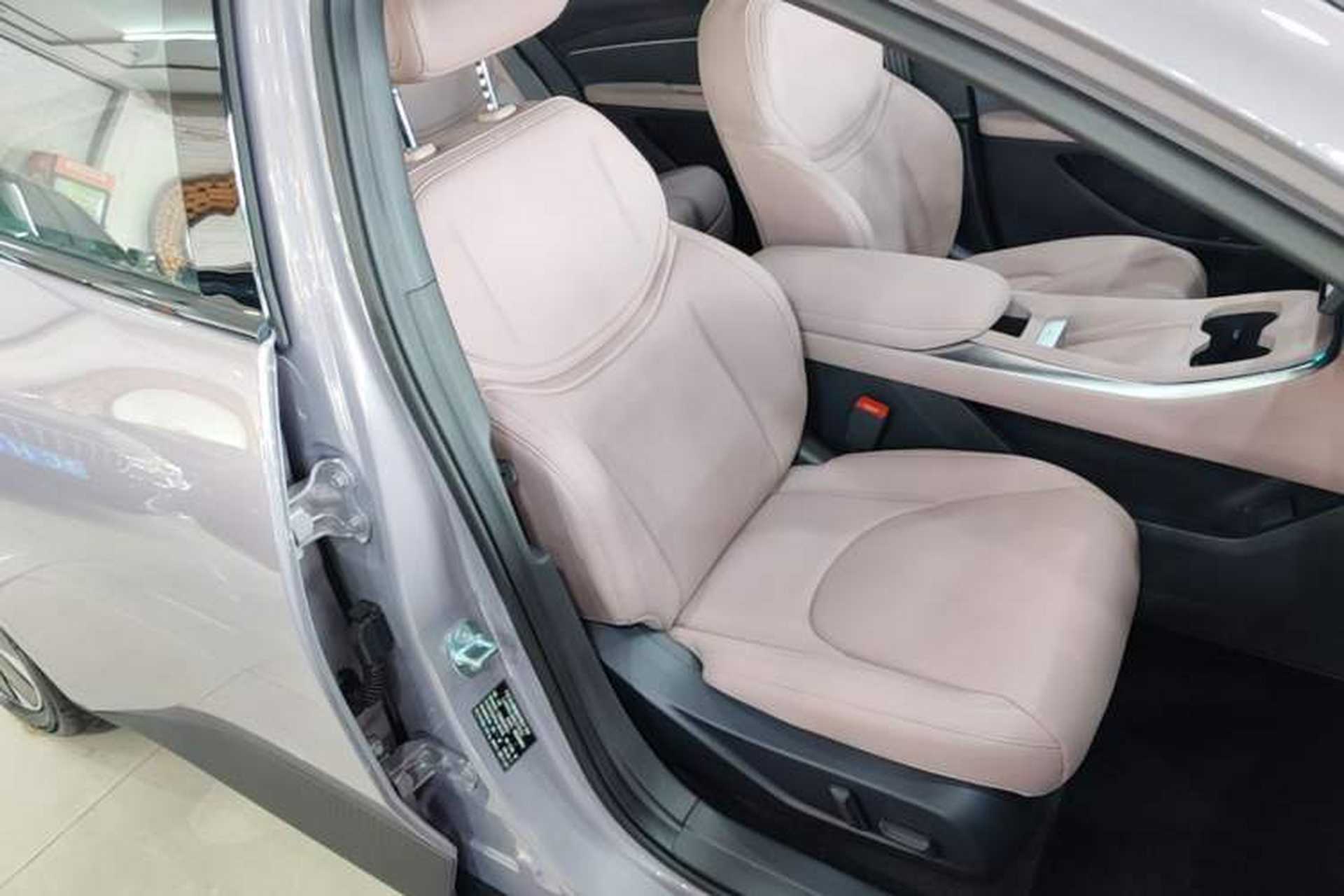 Used XPeng MONA M03 2025 600 with Ultra-Long Range Max Right Front Seat