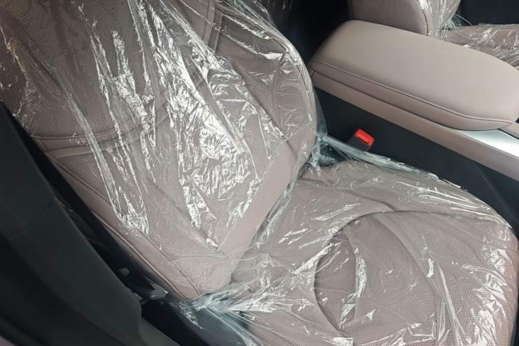 Used XPeng MONA M03 2025 502 Long-Range Max Right Front Seat