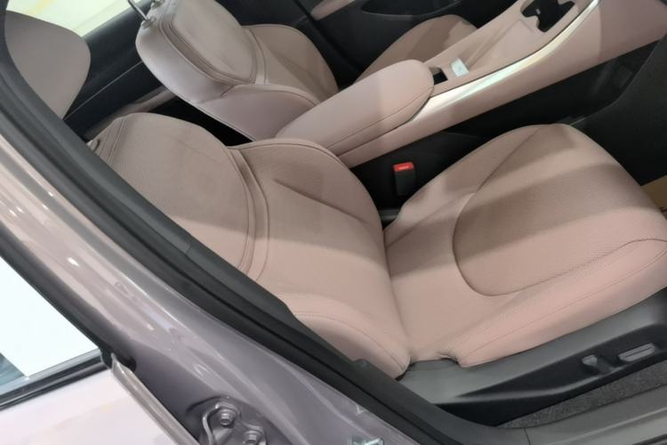 Used XPeng MONA M03 2025 502 Long-Range Max Right Front Seat
