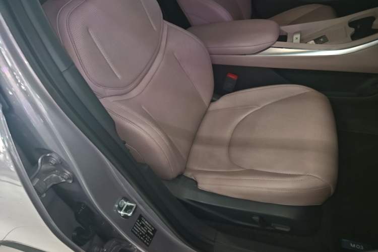 Used XPeng MONA M03 2025 600 with Ultra-Long Range Max Right Front Seat