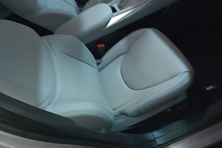 Used XPeng MONA M03 2025 600 with Ultra-Long Range Max Right Front Seat