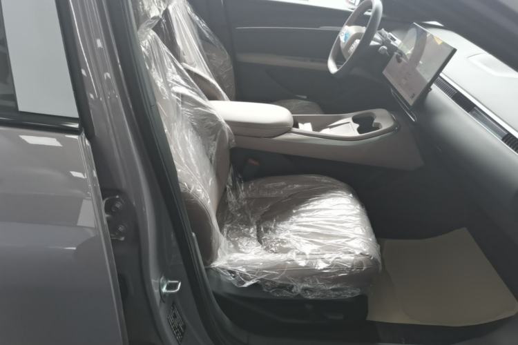 Used XPeng MONA M03 2025 502 Long-Range Max Right Front Seat