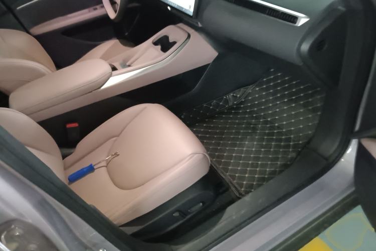 Used XPeng MONA M03 2025 620 Ultra-Long Range Plus Right Front Seat