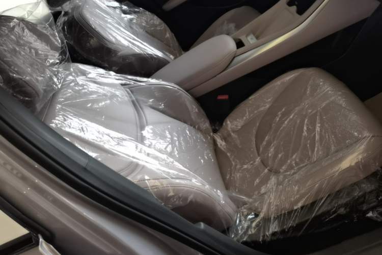 Used XPeng MONA M03 2025 502 Long-Range Max Right Front Seat