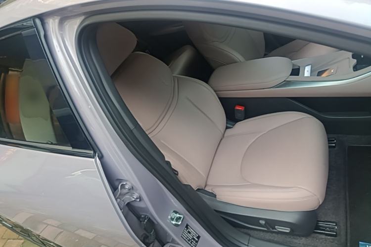 Used XPeng MONA M03 2025 600 with Ultra-Long Range Max Right Front Seat