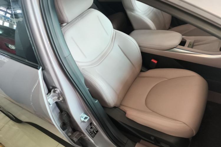 Used XPeng MONA M03 2025 502 Long-Range Max Right Front Seat