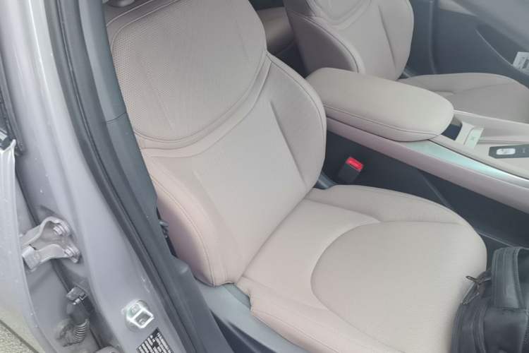 Used XPeng MONA M03 2025 502 Long-Range Max Right Front Seat