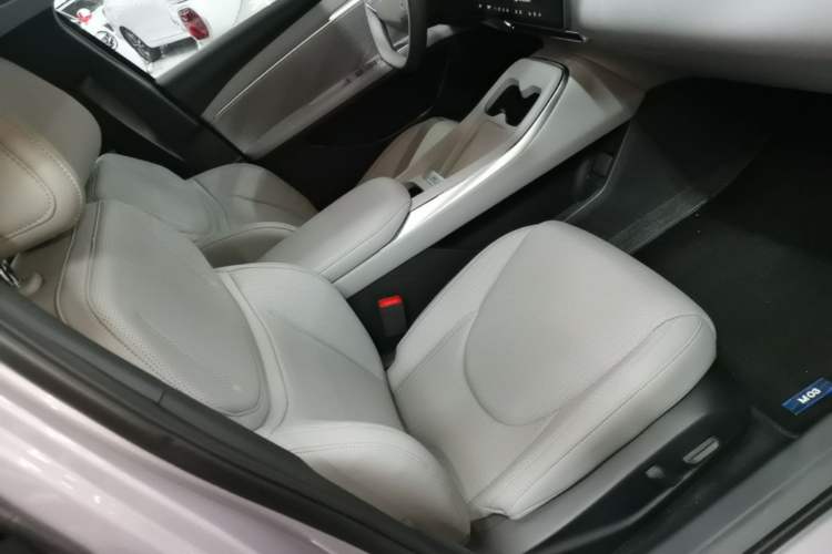 Used XPeng MONA M03 2025 600 with Ultra-Long Range Max Right Front Seat