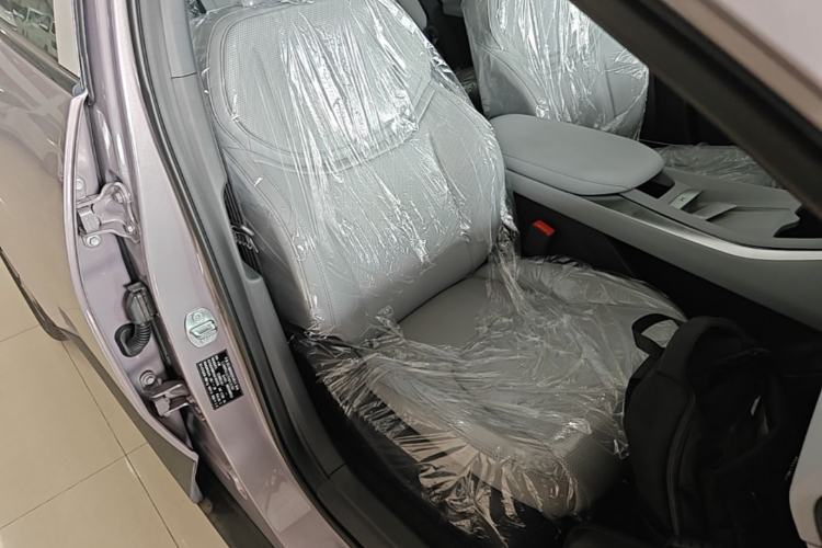 Used XPeng MONA M03 2025 502 Long-Range Max Right Front Seat