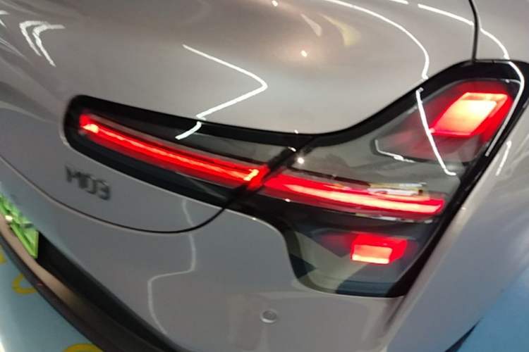 Used XPeng MONA M03 2025 600 with Ultra-Long Range Max Right Rear Taillight