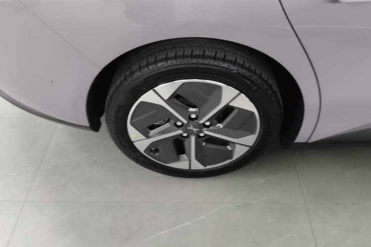 Used XPeng MONA M03 2025 515 Long-Range Plus Right Rear Wheel Hub