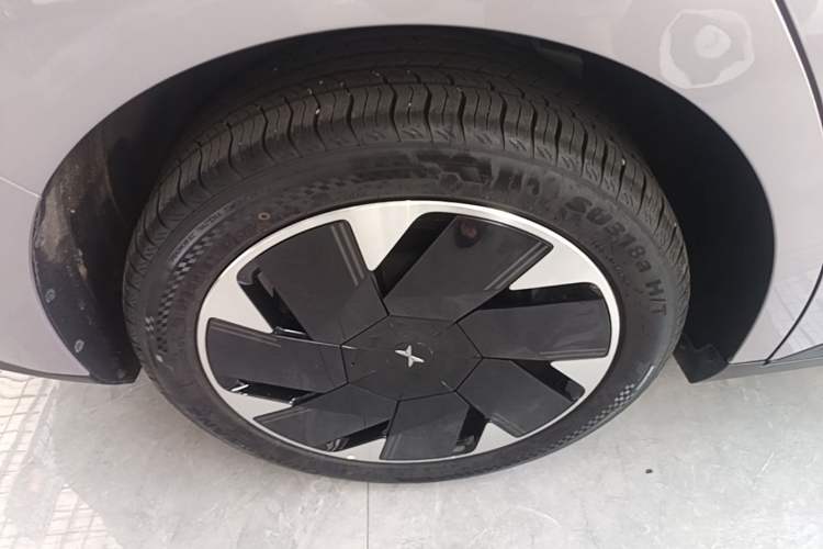 Used XPeng MONA M03 2025 600 with Ultra-Long Range Max Right Rear Wheel Hub