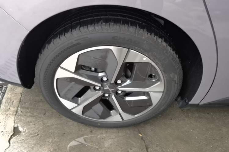 Used XPeng MONA M03 2025 515 Long-Range Plus Right Rear Wheel Hub
