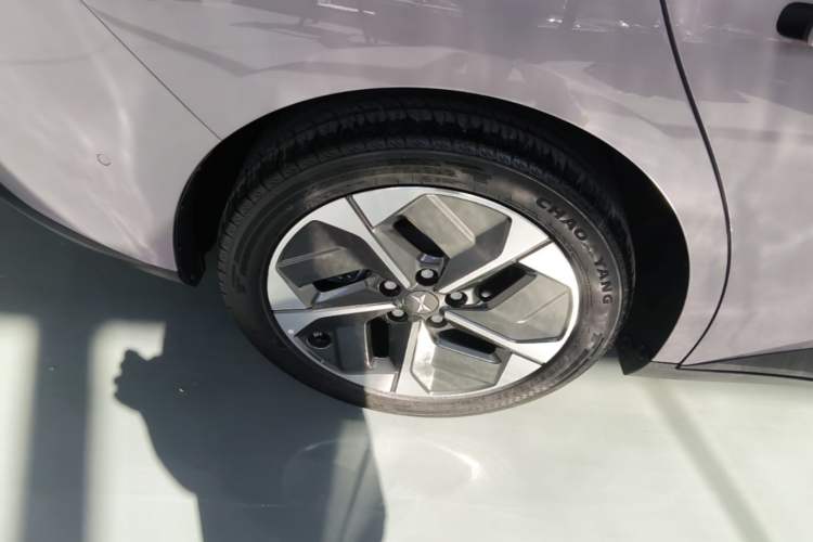 Used XPeng MONA M03 2025 515 Long-Range Plus Right Rear Wheel Hub