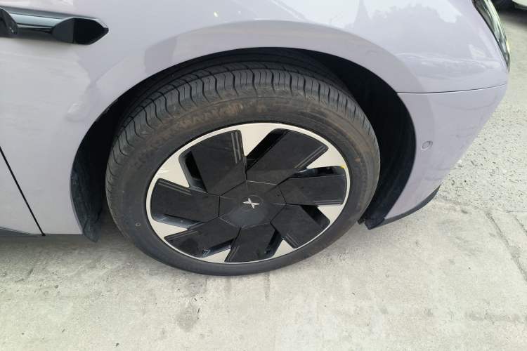 Used XPeng MONA M03 2025 502 Long-Range Max Right Rear Wheel Hub