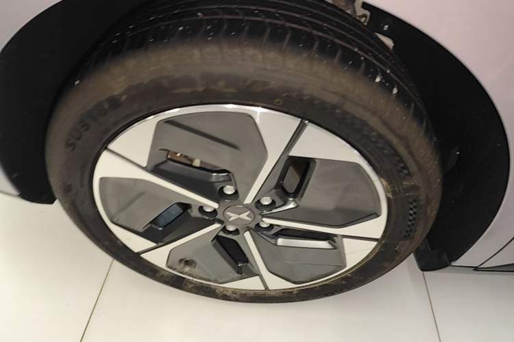 Used XPeng MONA M03 2025 515 Long-Range Plus Right Rear Wheel Hub