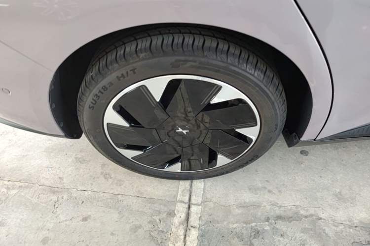 Used XPeng MONA M03 2025 502 Long-Range Max Right Rear Wheel Hub