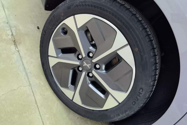 Used XPeng MONA M03 2025 515 Long-Range Plus Right Rear Wheel Hub