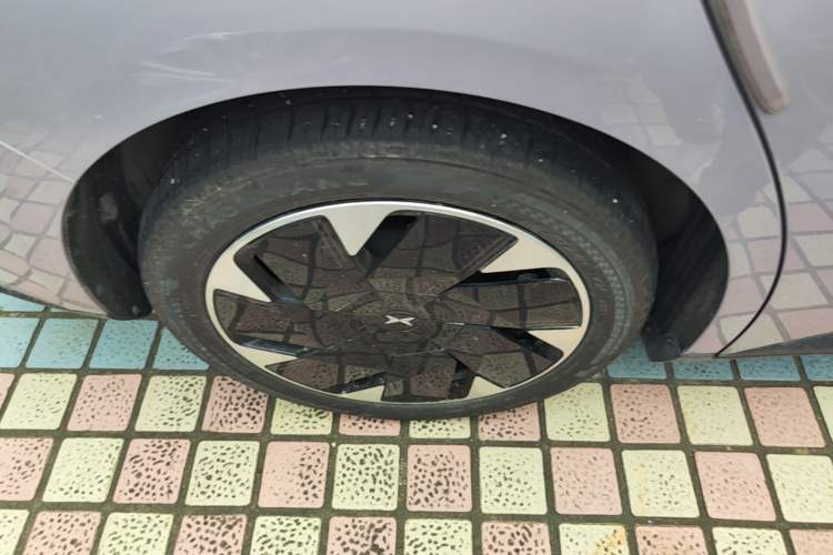 Used XPeng MONA M03 2025 600 with Ultra-Long Range Max Right Rear Wheel Hub