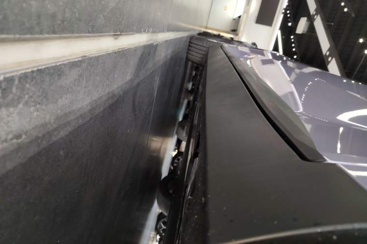 Used XPeng MONA M03 2025 502 Long-Range Max Right Side Sill
