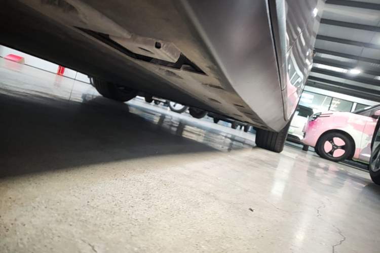 Used XPeng MONA M03 2025 515 Long-Range Plus Right Side Sill