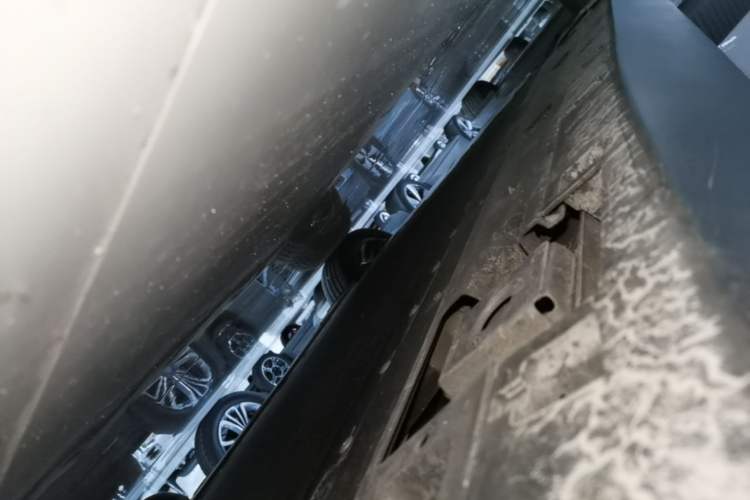 Used XPeng MONA M03 2025 600 with Ultra-Long Range Max Right Side Sill