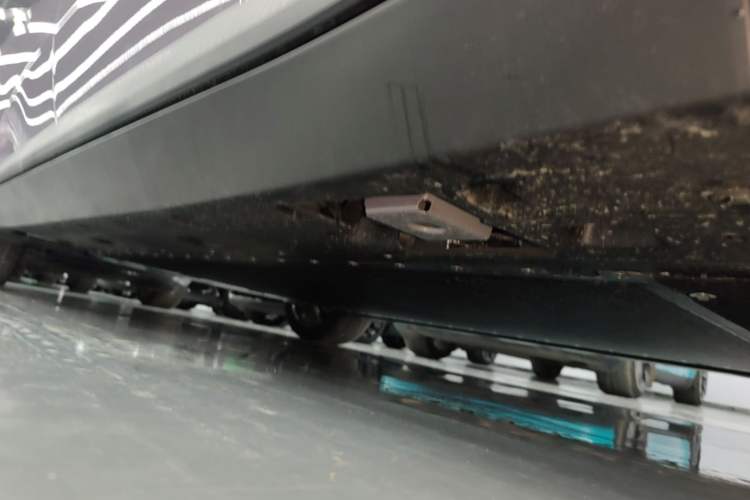 Used XPeng MONA M03 2025 600 with Ultra-Long Range Max Right Side Sill