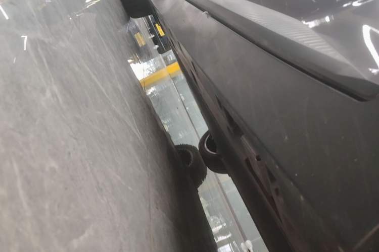Used XPeng MONA M03 2025 600 with Ultra-Long Range Max Right Side Sill