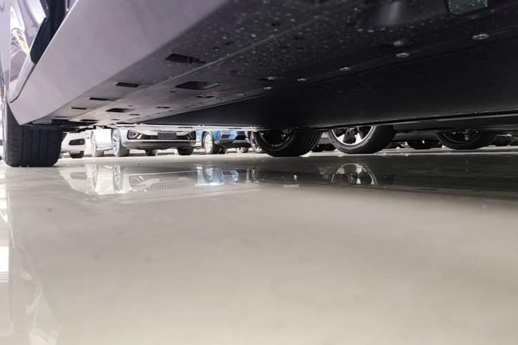 Used XPeng MONA M03 2025 502 Long-Range Max Right Side Sill