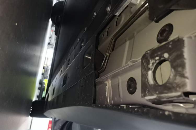 Used XPeng MONA M03 2025 515 Long-Range Plus Right Side Sill