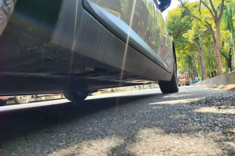 Used XPeng MONA M03 2025 600 with Ultra-Long Range Max Right Side Sill