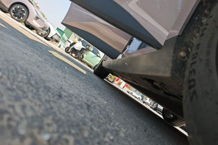 Used XPeng MONA M03 2025 502 Long-Range Max Right Side Sill