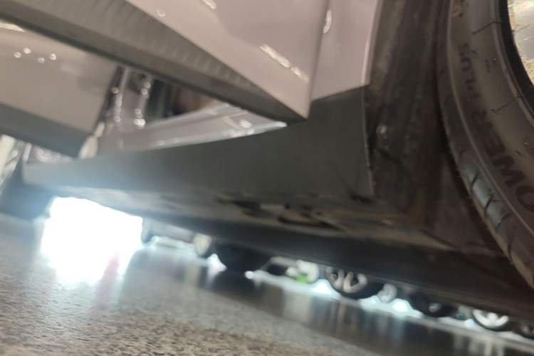Used XPeng MONA M03 2025 600 with Ultra-Long Range Max Right Side Sill