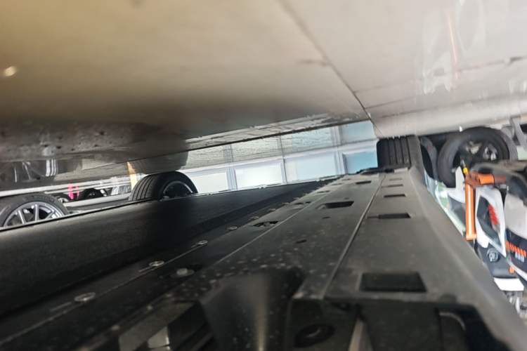 Used XPeng MONA M03 2025 502 Long-Range Max Right Side Sill