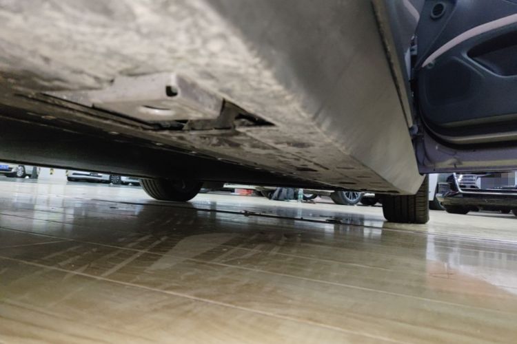 Used XPeng MONA M03 2025 600 with Ultra-Long Range Max Right Side Sill