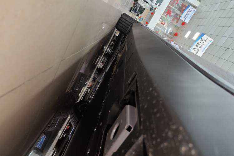 Used XPeng MONA M03 2025 515 Long-Range Plus Right Side Sill