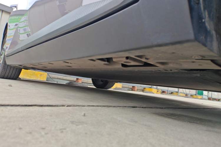 Used XPeng MONA M03 2025 600 with Ultra-Long Range Max Right Side Sill