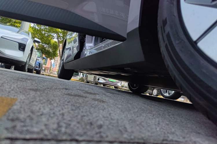 Used XPeng MONA M03 2025 515 Long-Range Plus Right Side Sill