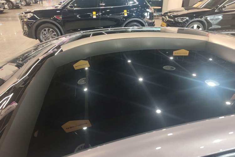 Used XPeng MONA M03 2025 600 with Ultra-Long Range Max Roof