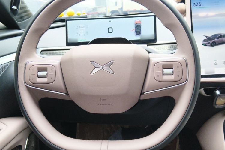 Used XPeng MONA M03 2025 600 with Ultra-Long Range Max Steering Wheel